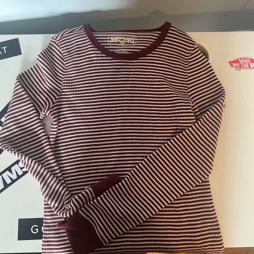 American Eagle Top